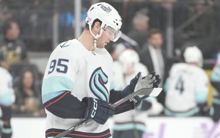 Read more about the article Kraken NHL Wednesday; Countdown To Seattle Pucks, Streak Ends
