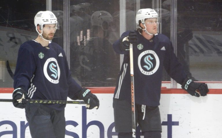 Read more about the article Seattle Kraken, Minus Tanev, Change Up Lines Ahead of Home Opener
